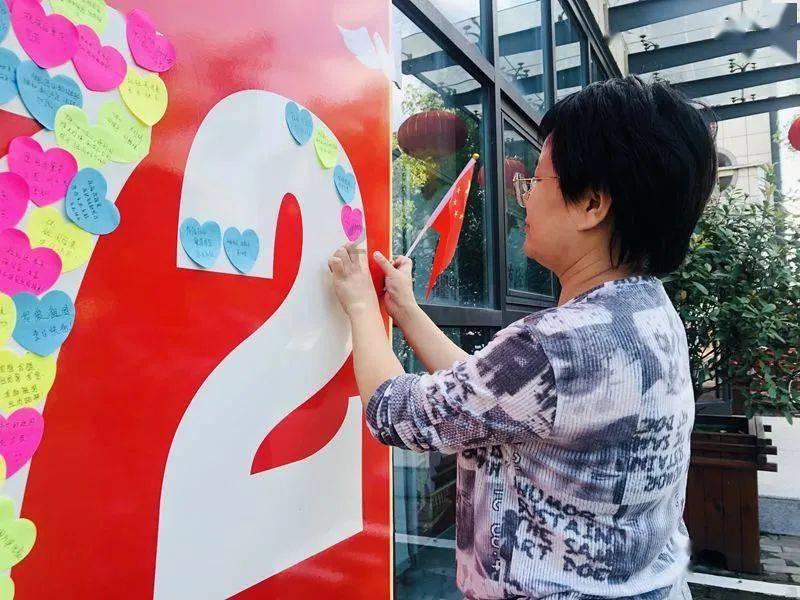 冬天的围巾什么颜色比较好-专业有问必答平台